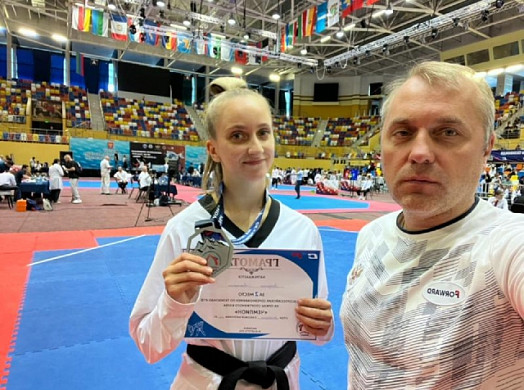 Ивановская тхэквондистка взяла серебро на соревнованиях в Дагестане